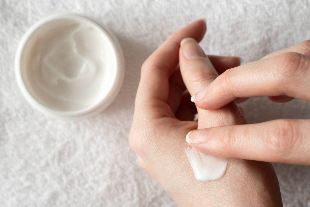 moisturizing skin cream